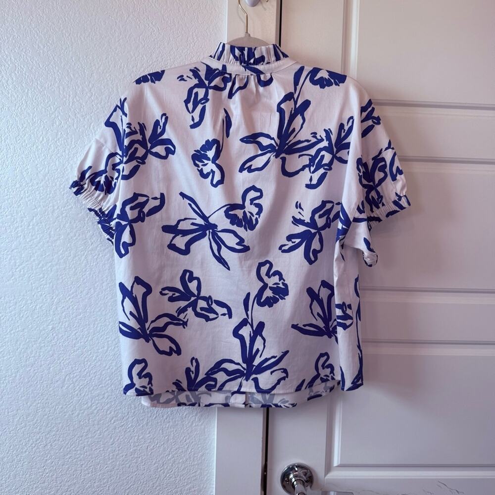 CROSBY Britt Top in Park Floral White - Picture 5 of 8
